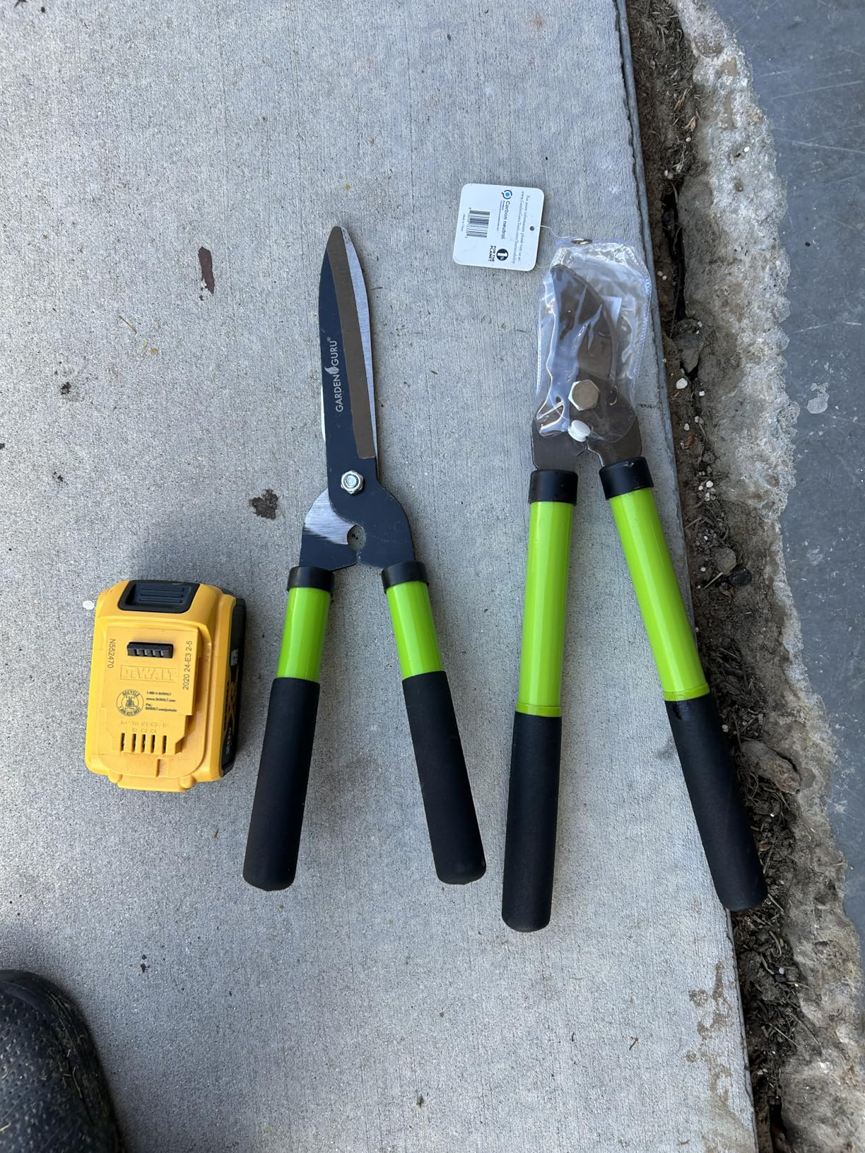 Real garden shears reference photograph